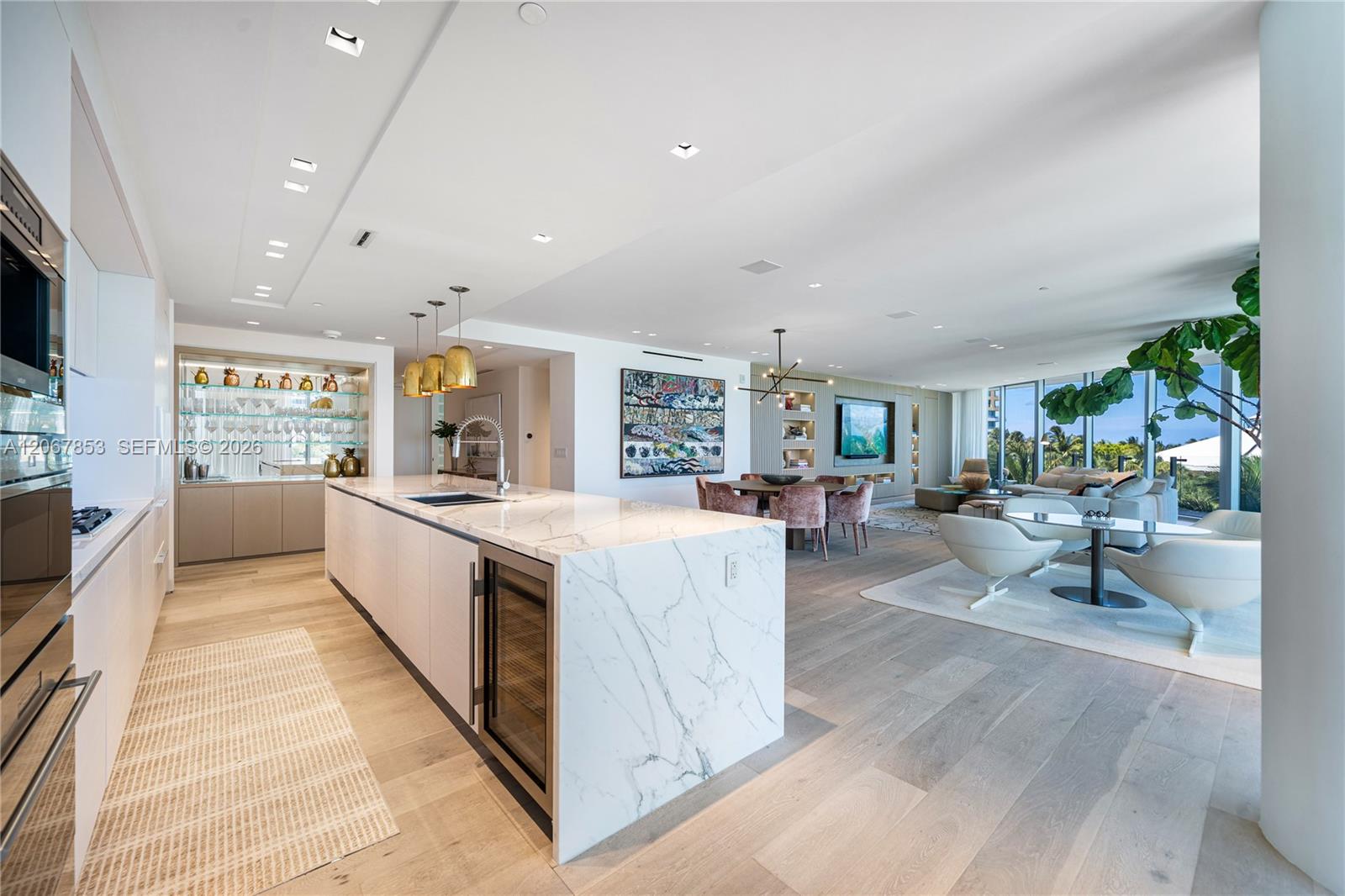 1 Collins Ave # 406