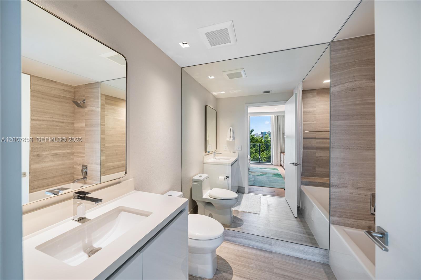 1 Collins Ave # 406