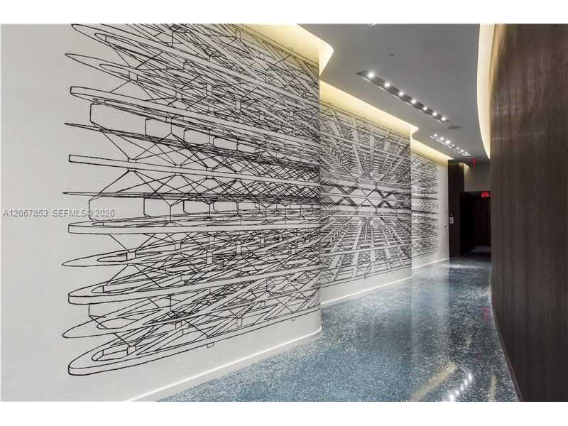 1 Collins Ave # 406