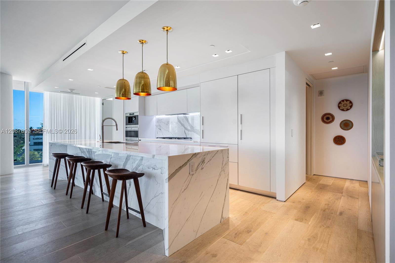 1 Collins Ave # 406