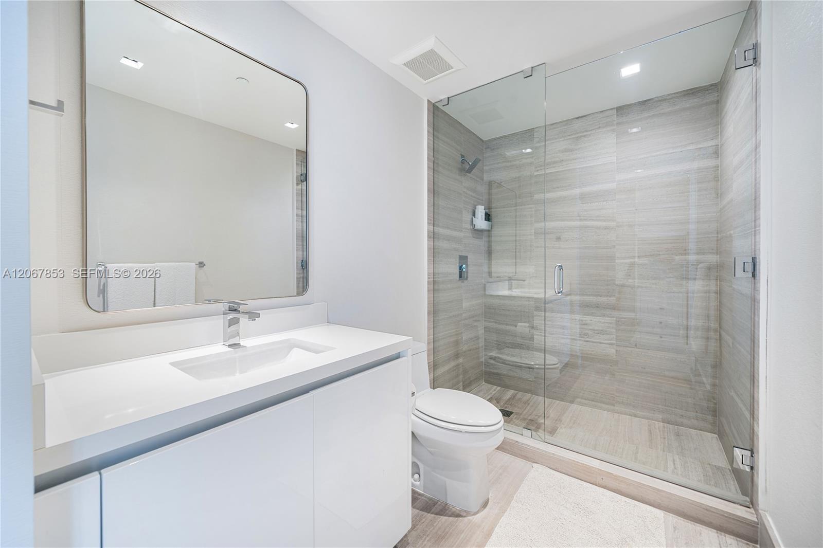 1 Collins Ave # 406