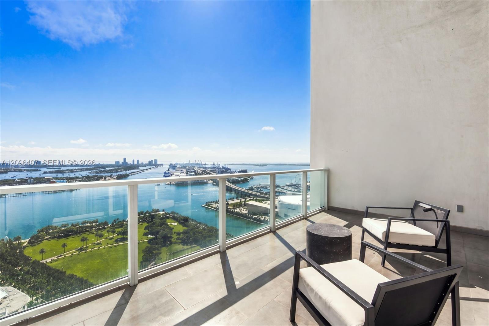 1040 Biscayne Blvd # 3704