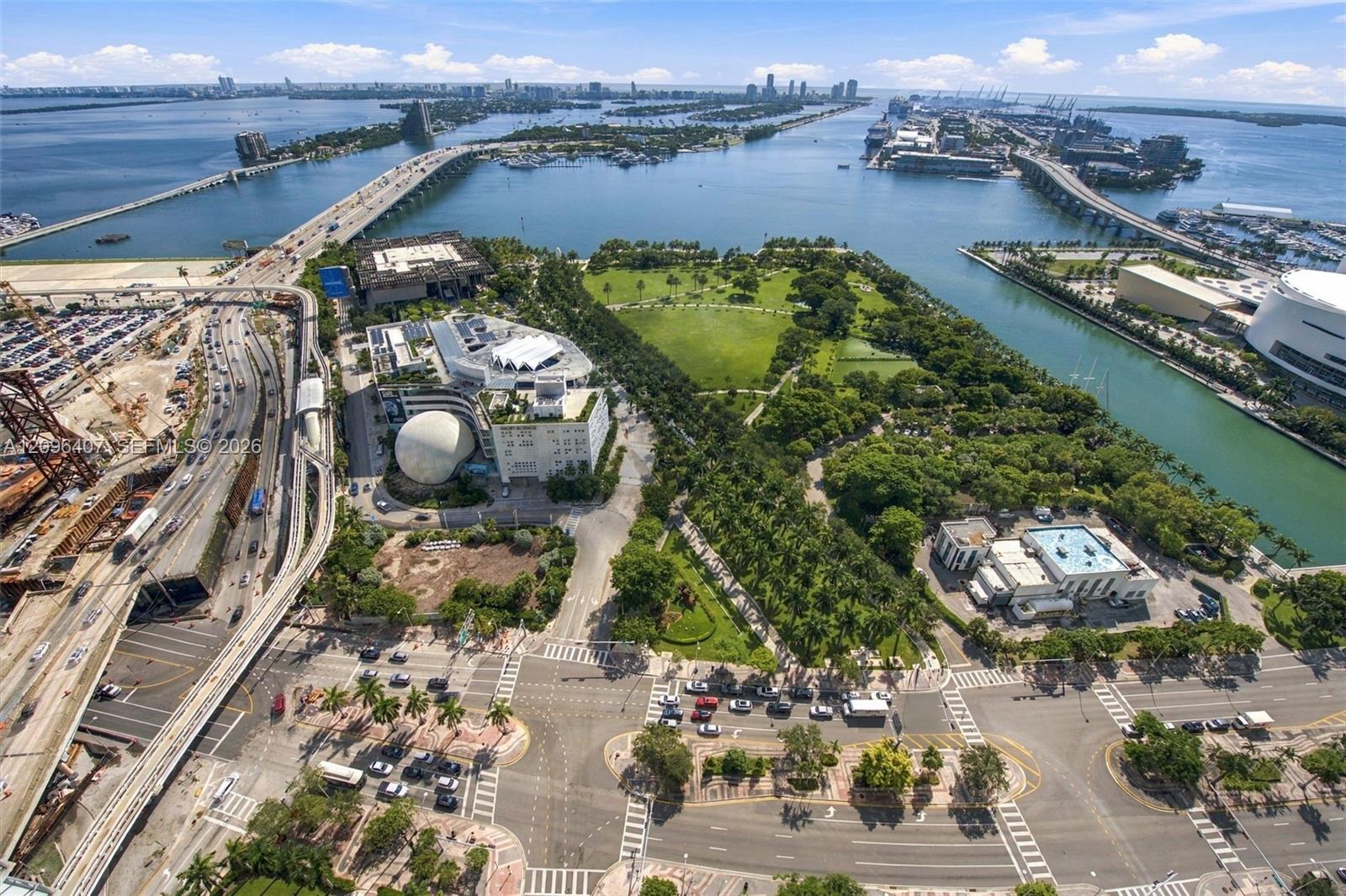 1040 Biscayne Blvd # 3704