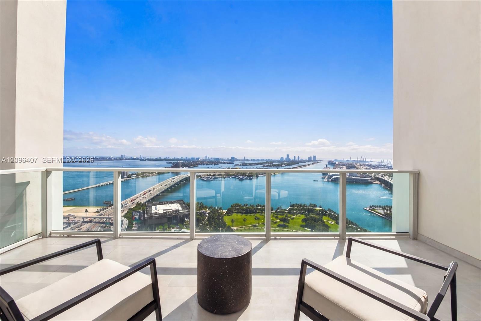 1040 Biscayne Blvd # 3704