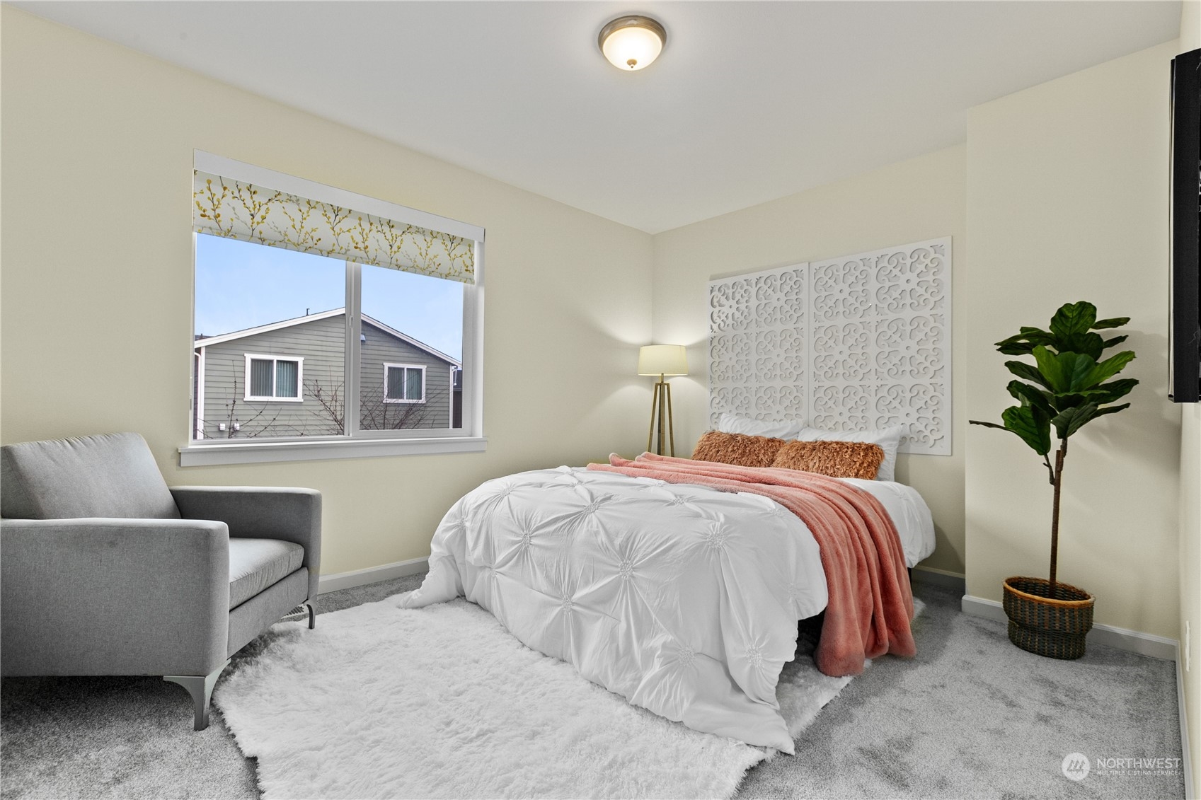 Discover the Property at 17712 NE 113th Way, Redmond, WA