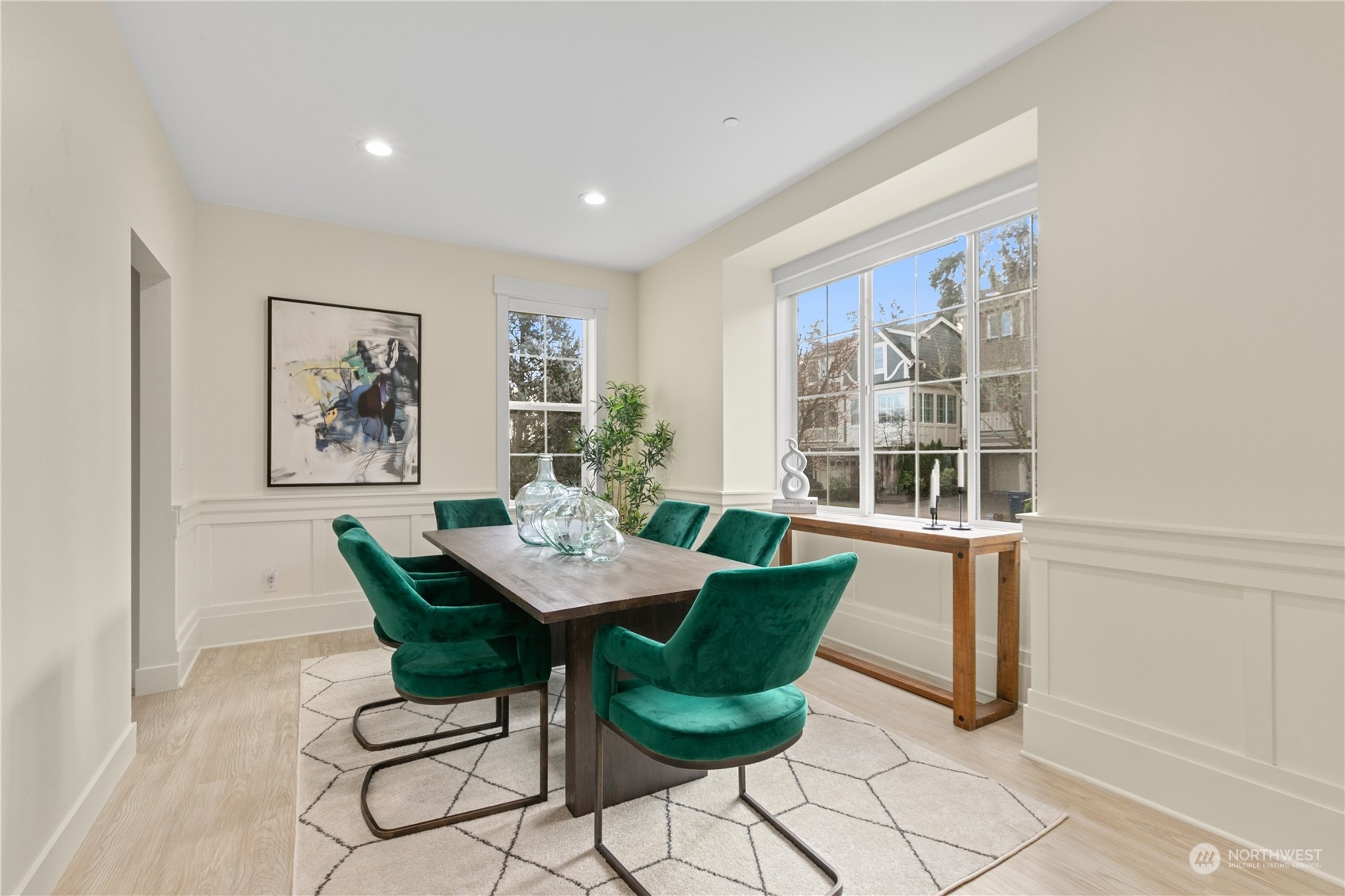 Discover the Property at 17712 NE 113th Way, Redmond, WA