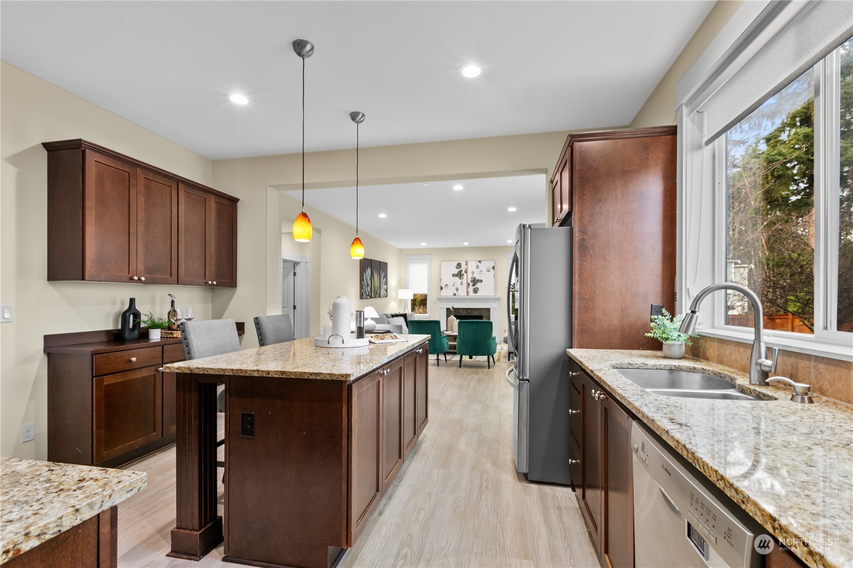 Discover the Property at 17712 NE 113th Way, Redmond, WA