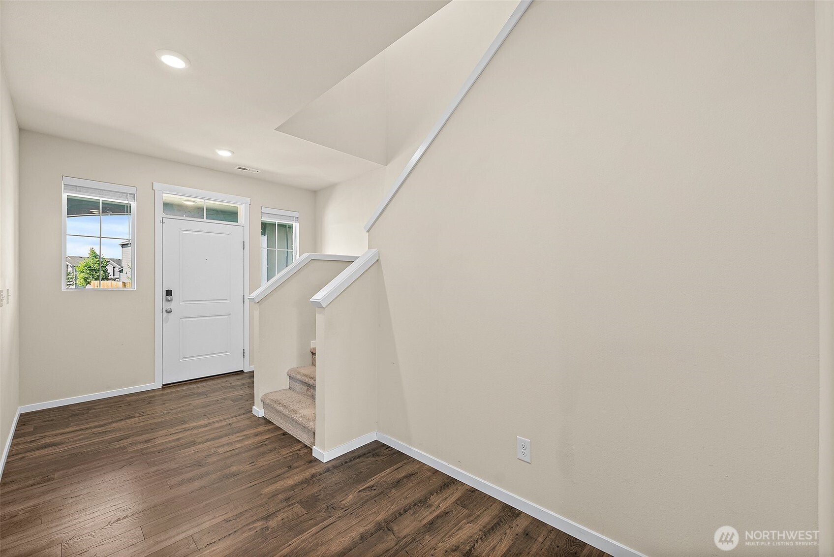 10537 185 Street Ct E