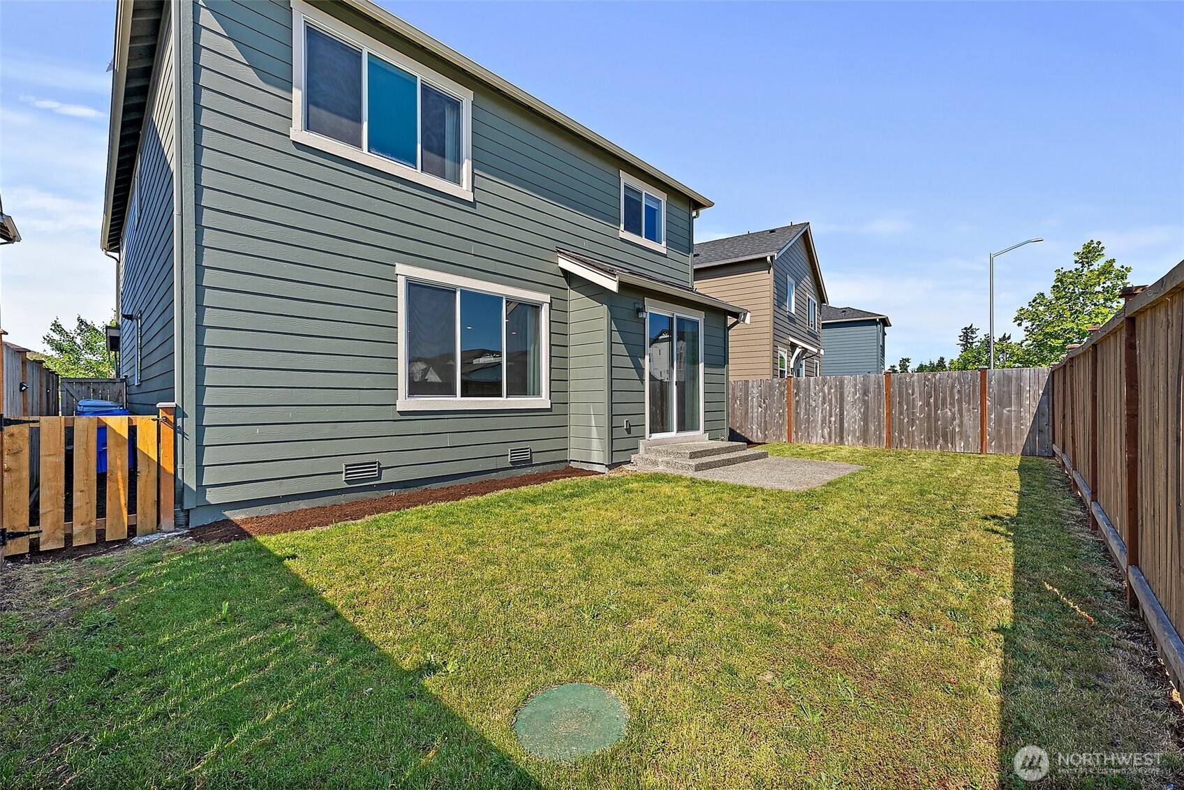 10537 185 Street Ct E