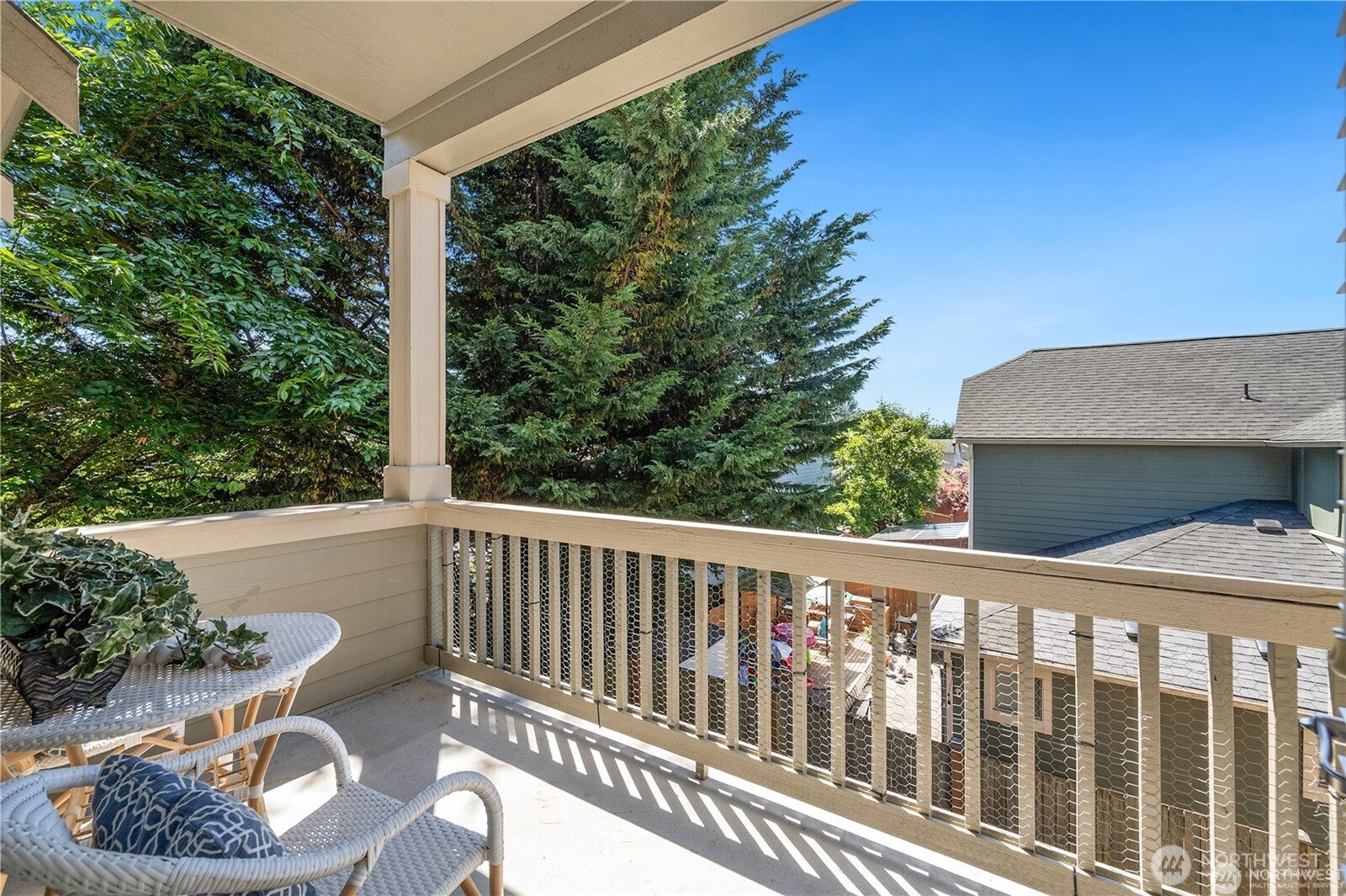 Explore the Residence at 14532 15th Place W, Lynnwood, WA