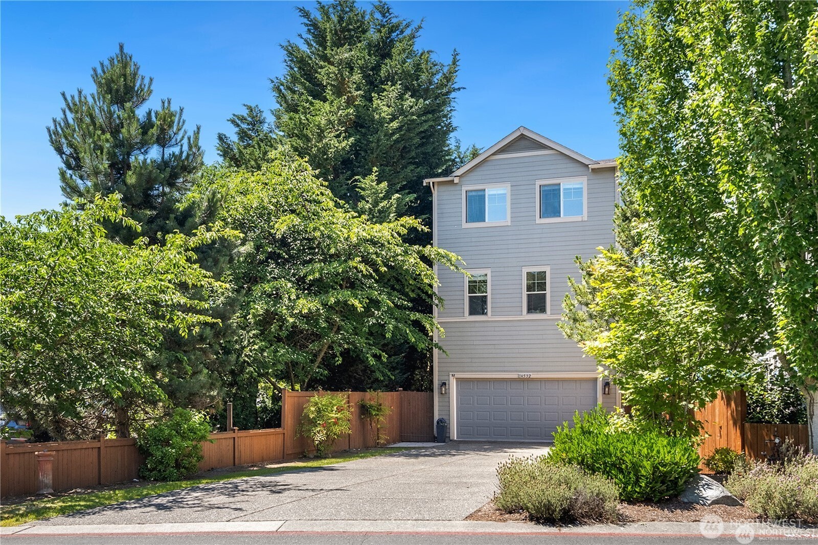 Explore the Residence at 14532 15th Place W, Lynnwood, WA