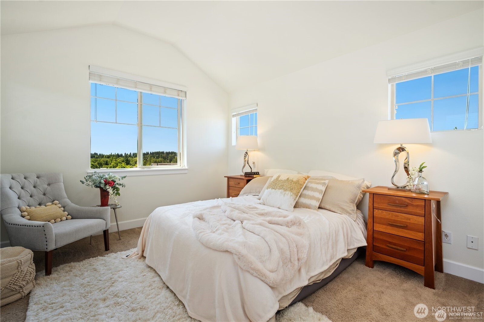 Explore the Residence at 14532 15th Place W, Lynnwood, WA