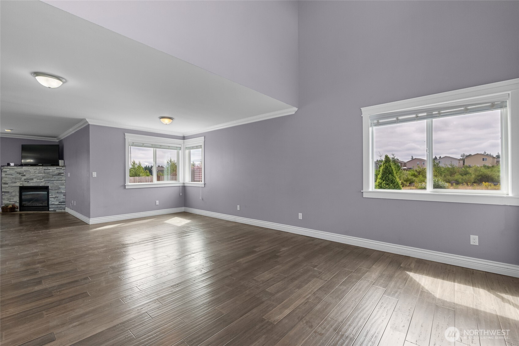 Explore the Home at 18831 112th Avenue Ct E, Puyallup, WA