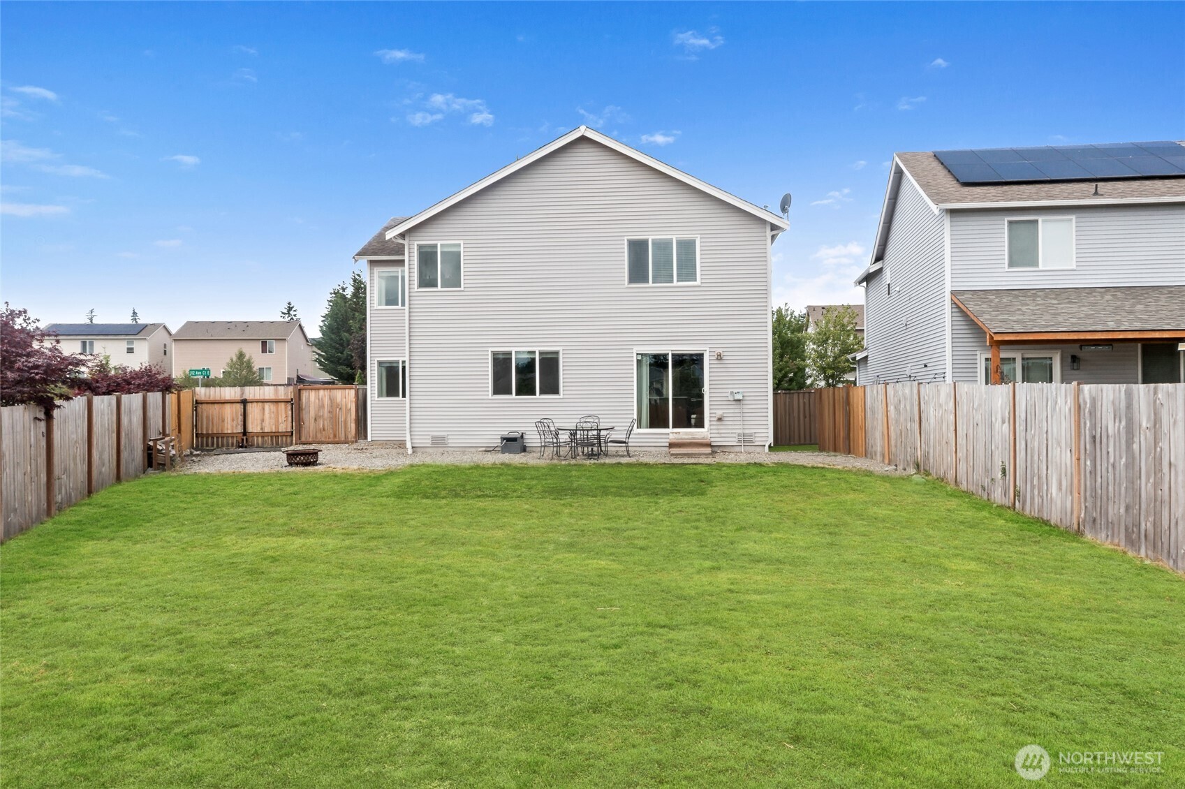 Explore the Home at 18831 112th Avenue Ct E, Puyallup, WA