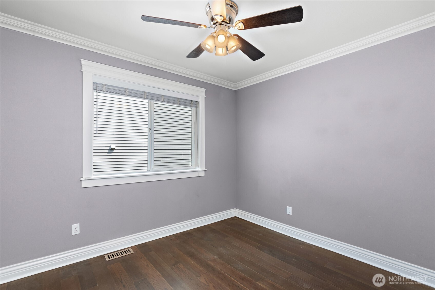 Explore the Home at 18831 112th Avenue Ct E, Puyallup, WA