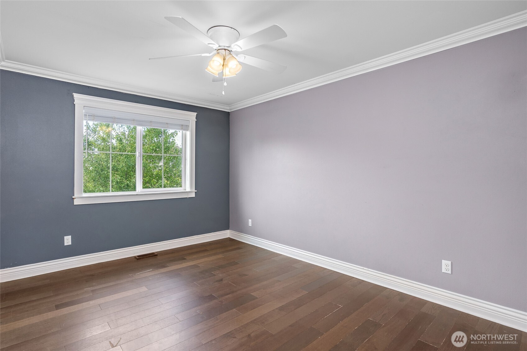 Explore the Home at 18831 112th Avenue Ct E, Puyallup, WA