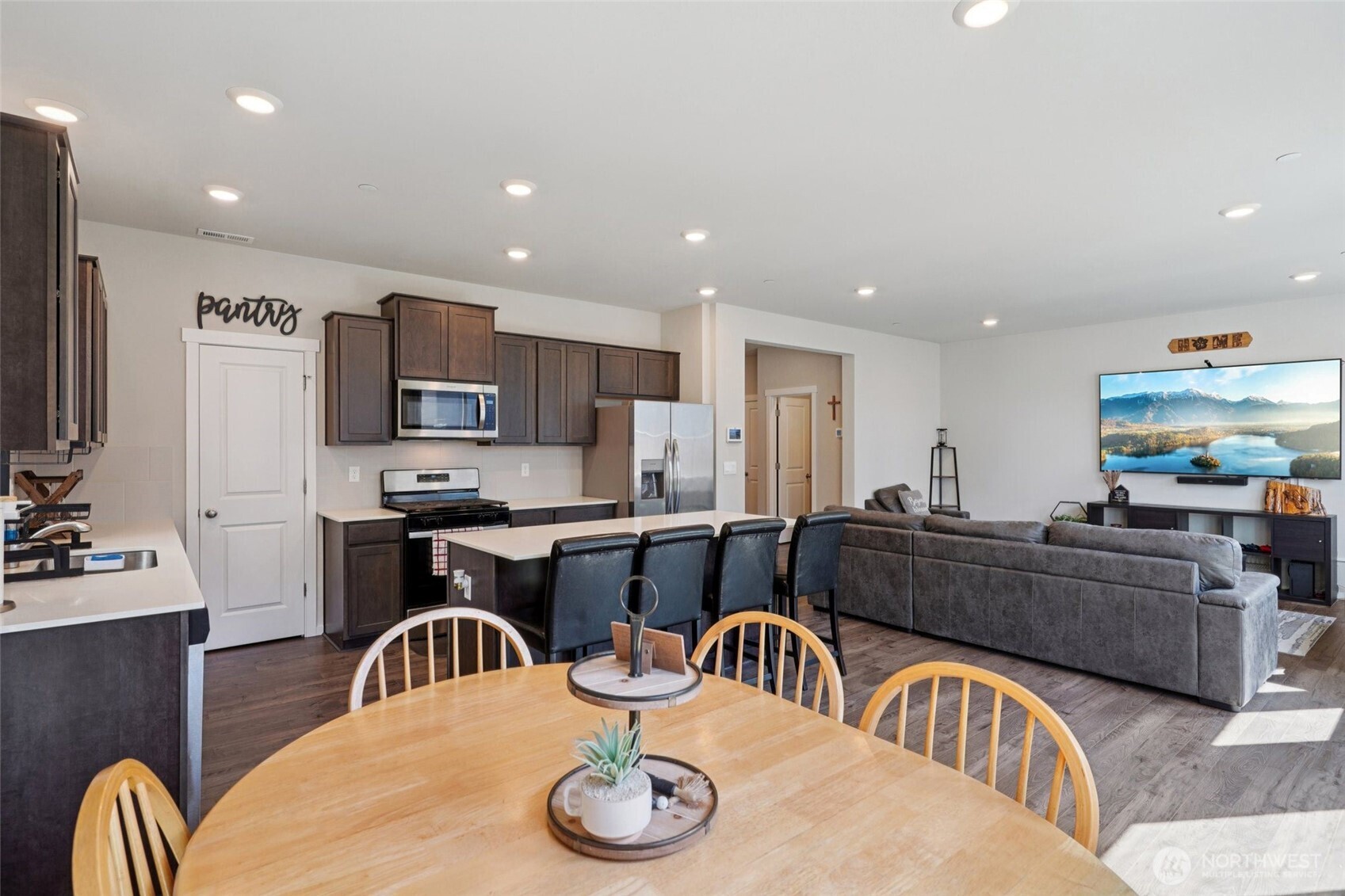 11009 Emmons Court E