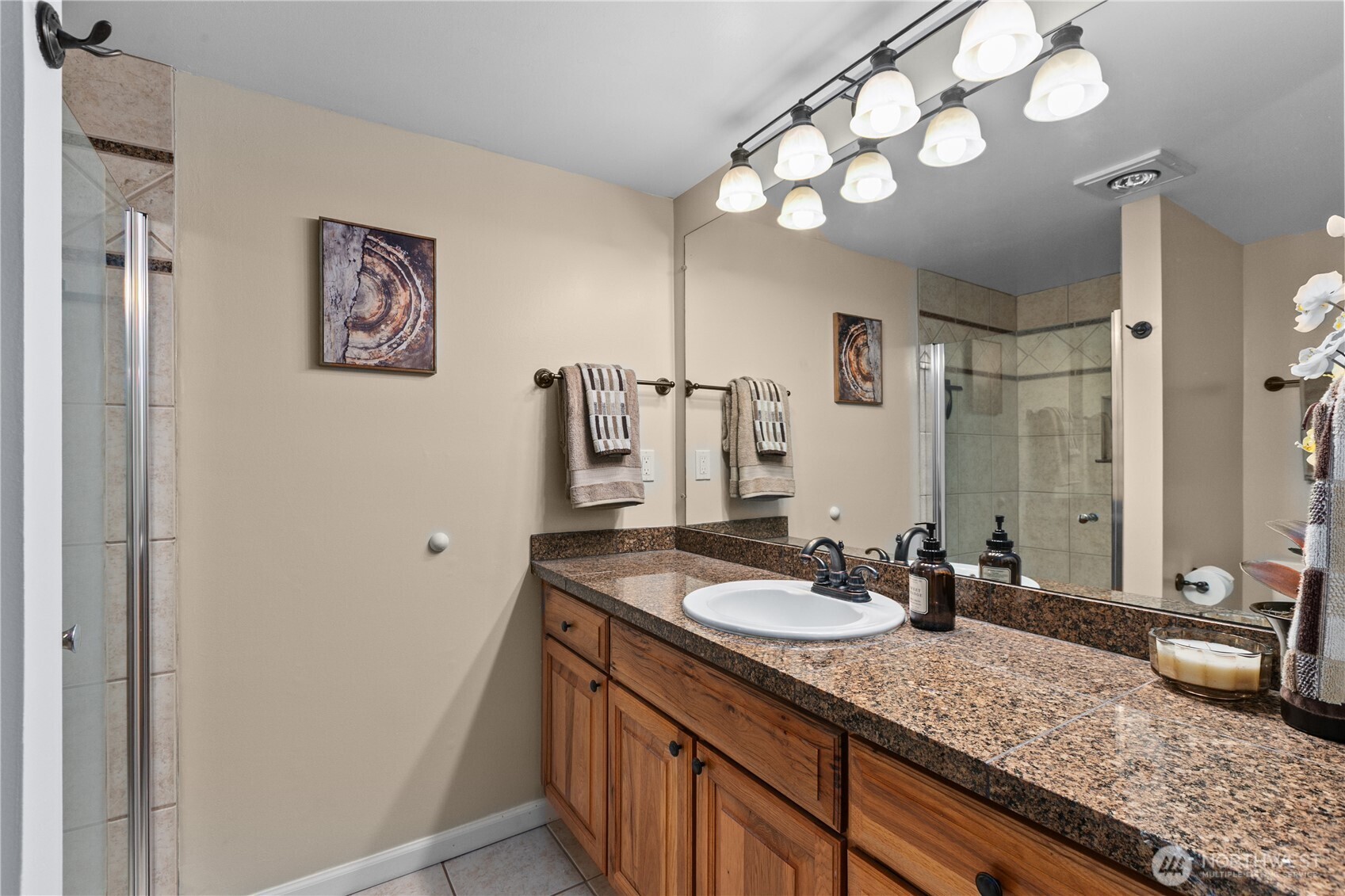 8845 166th Ave NE Unit: B204