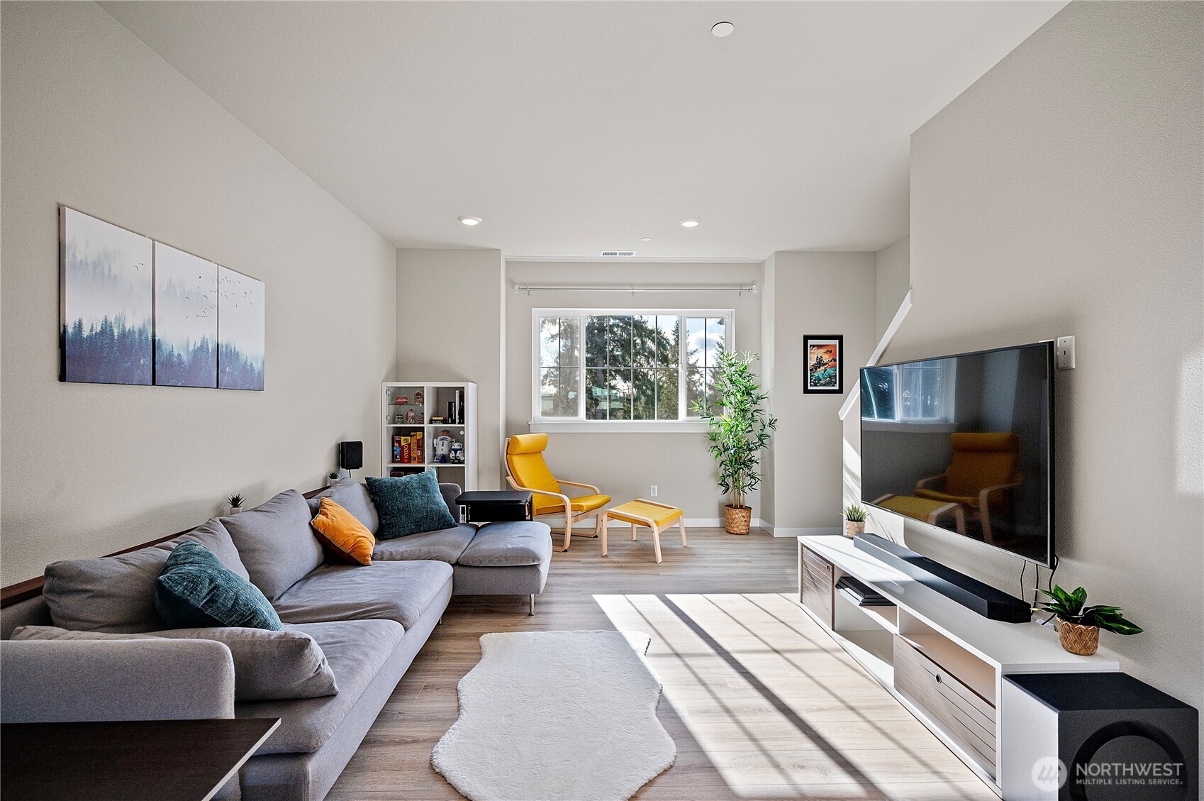 1621 Seattle Hill Road Unit: JJ-3