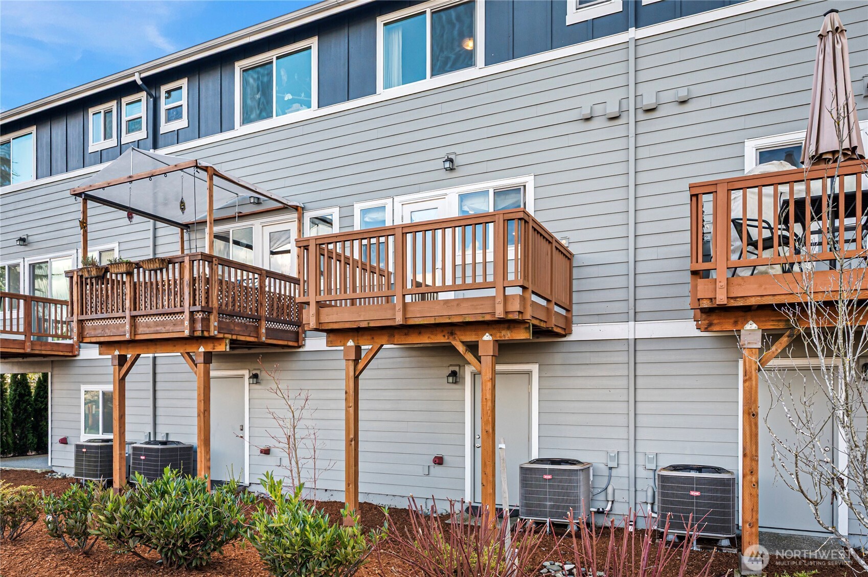 1621 Seattle Hill Road Unit: JJ-3