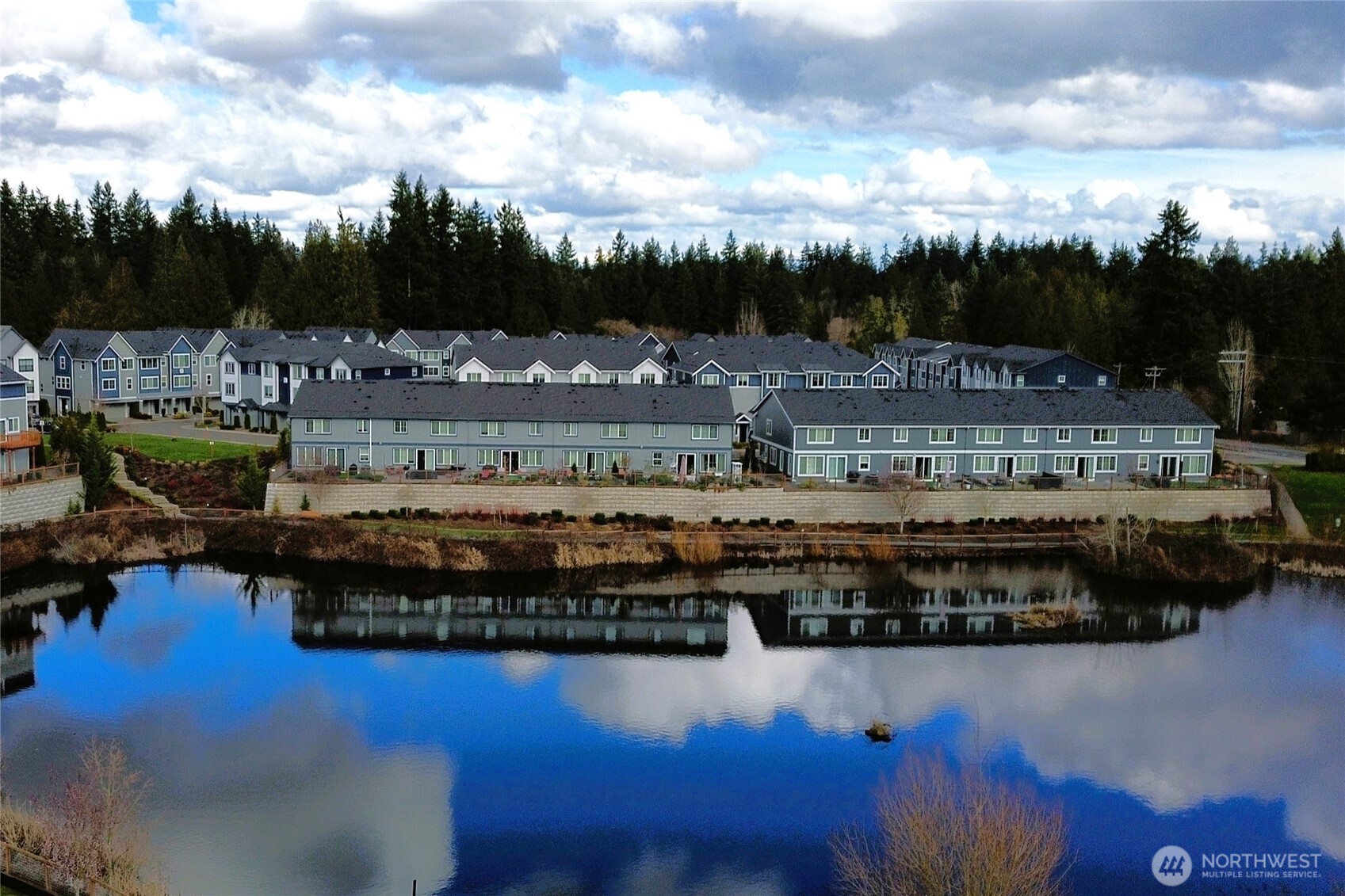 1621 Seattle Hill Road Unit: JJ-3
