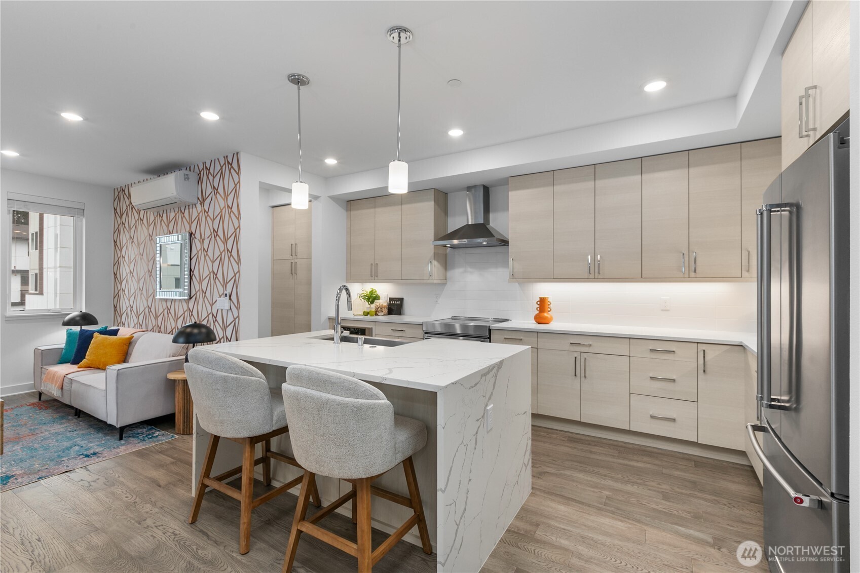 23103 NE 8th Street Unit: E1