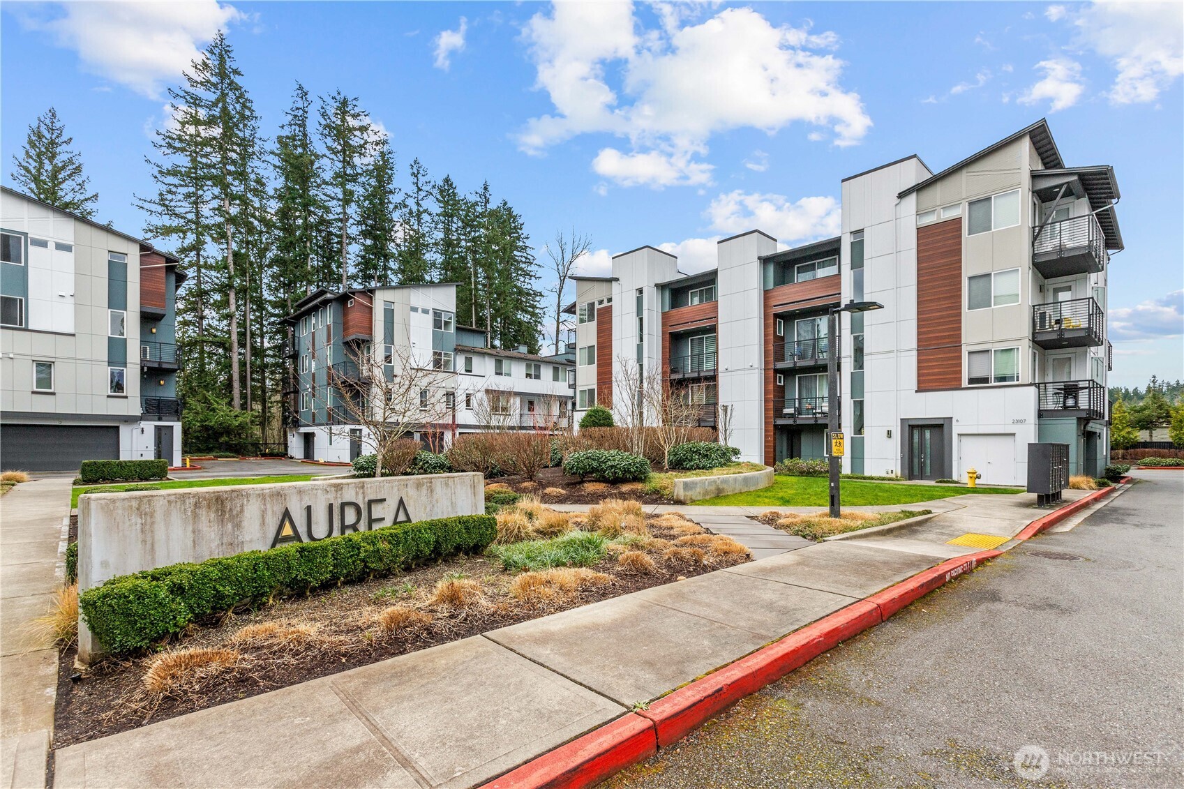 23103 NE 8th Street Unit: E1