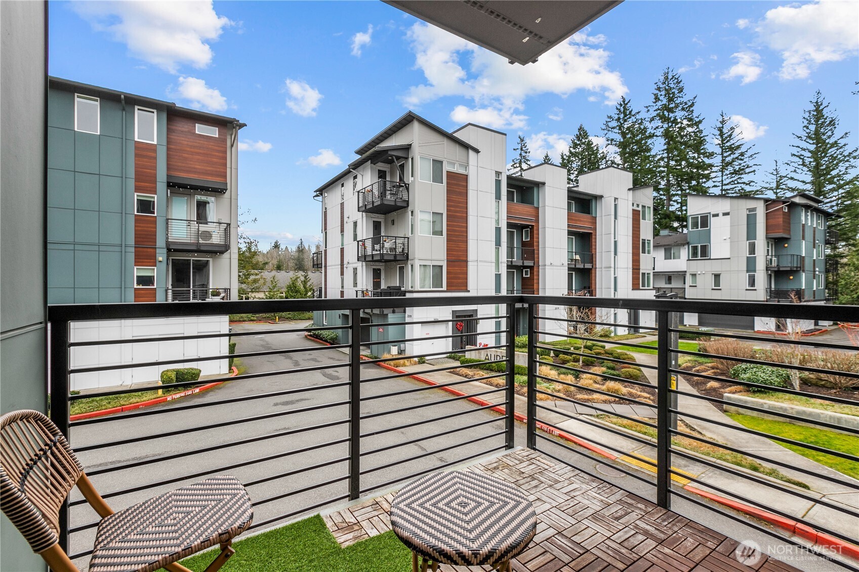 23103 NE 8th Street Unit: E1