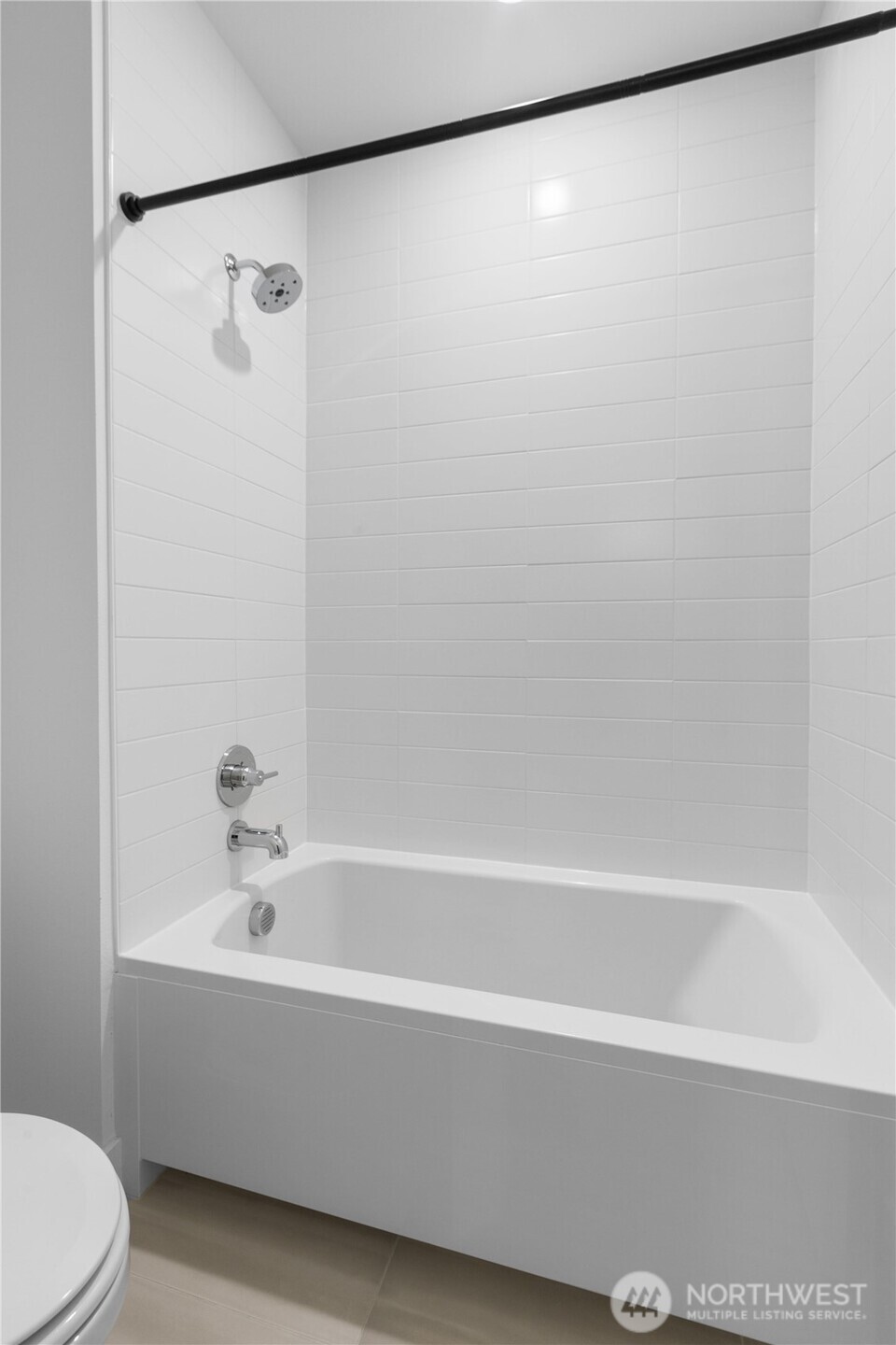 23103 NE 8th St Unit: E1