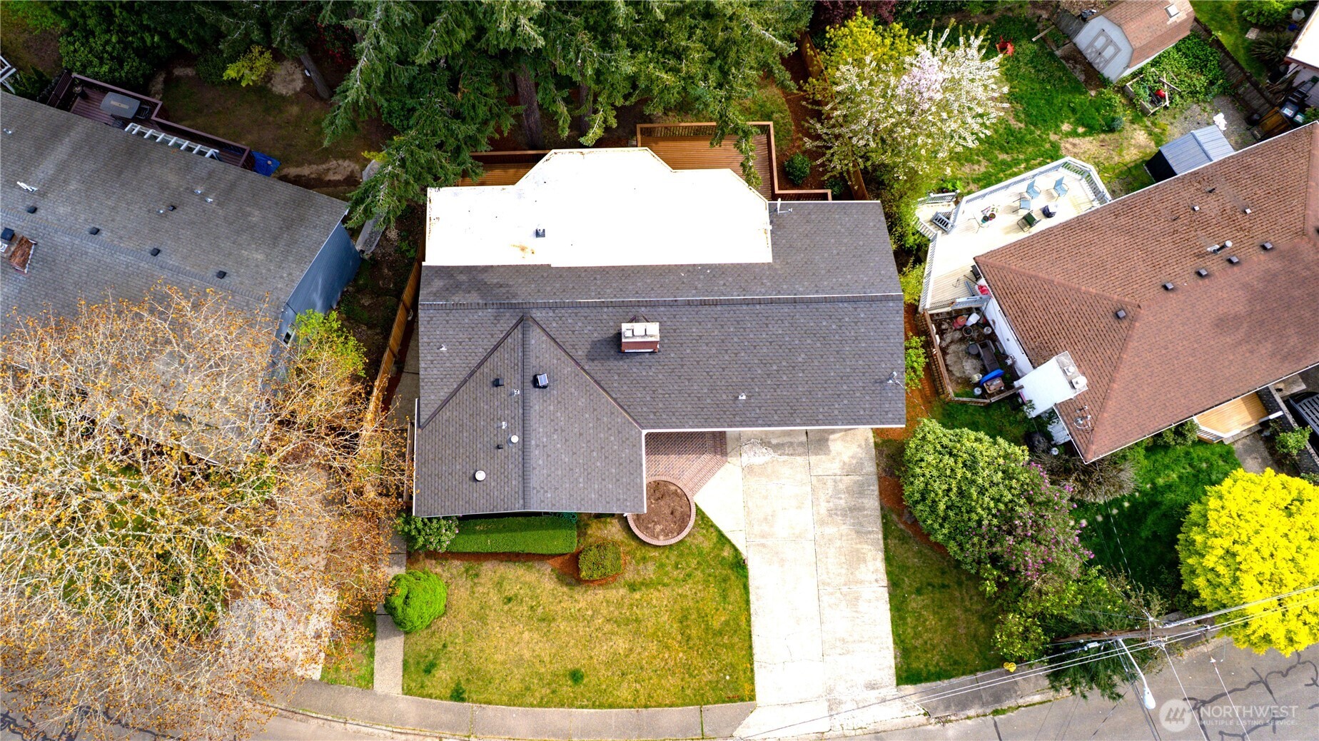 7020 137th Avenue NE