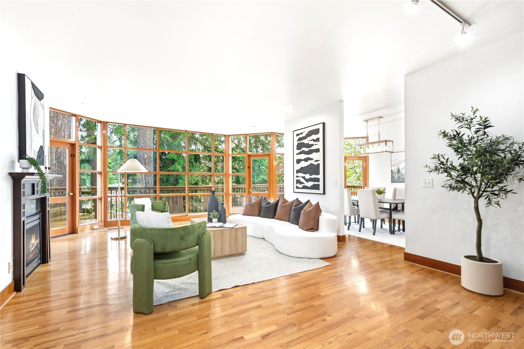 7020 137th Avenue NE