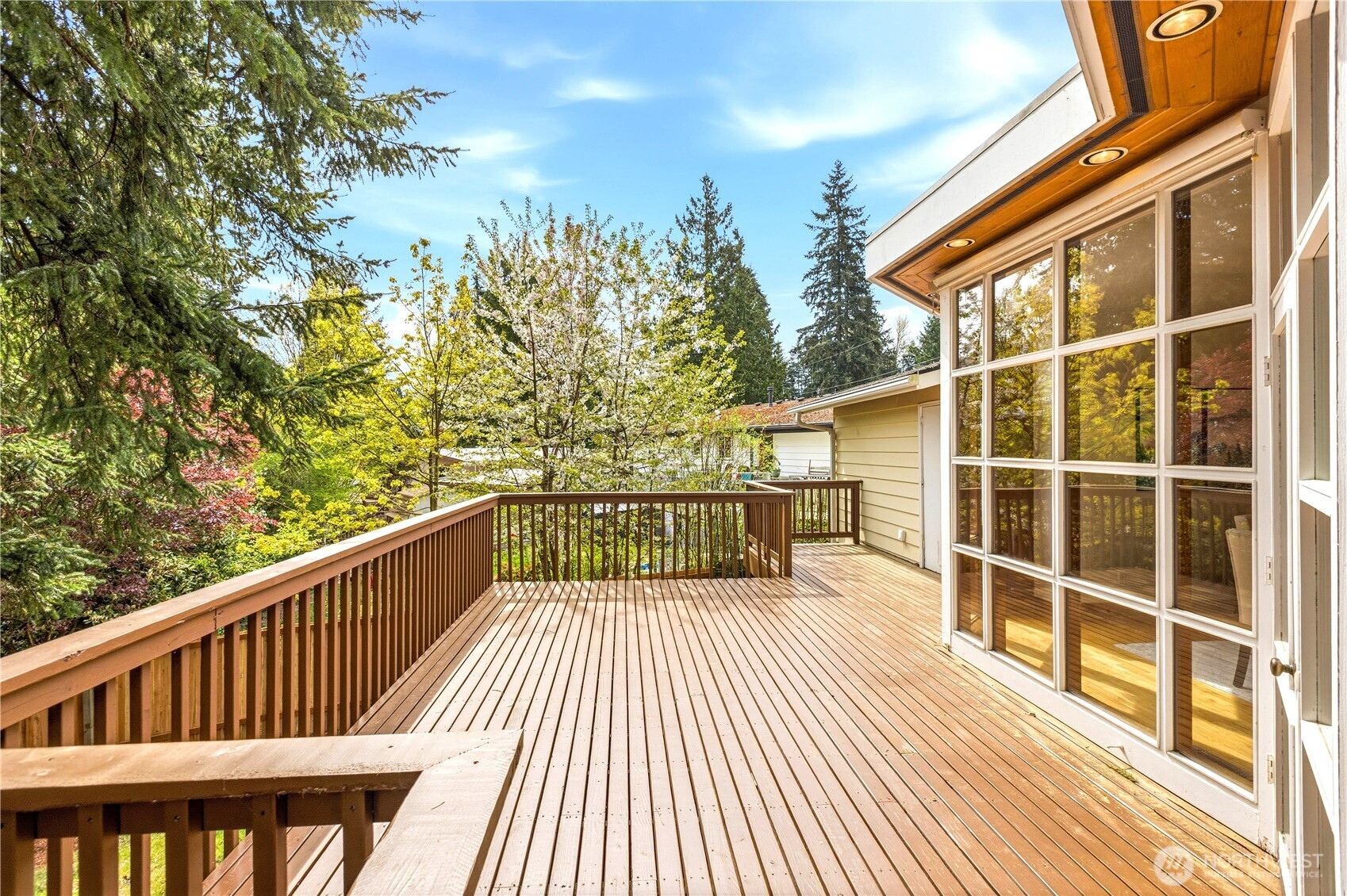 7020 137th Avenue NE