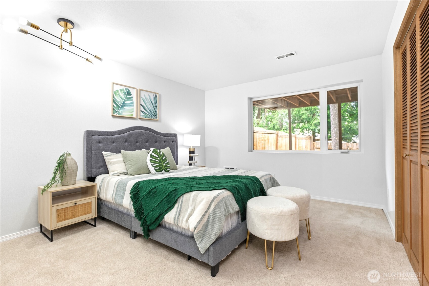 7020 137th Avenue NE