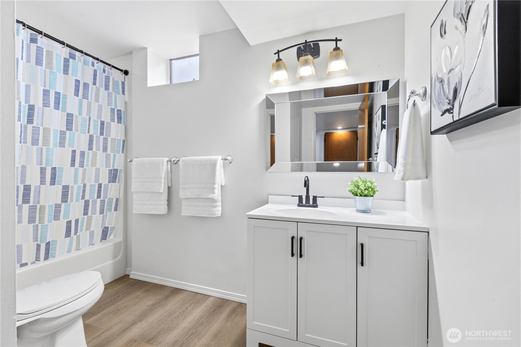 7020 137th Avenue NE