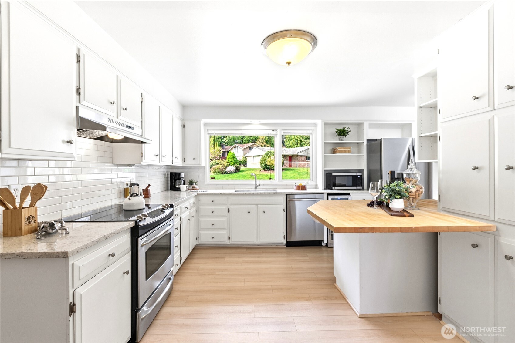 7020 137th Avenue NE