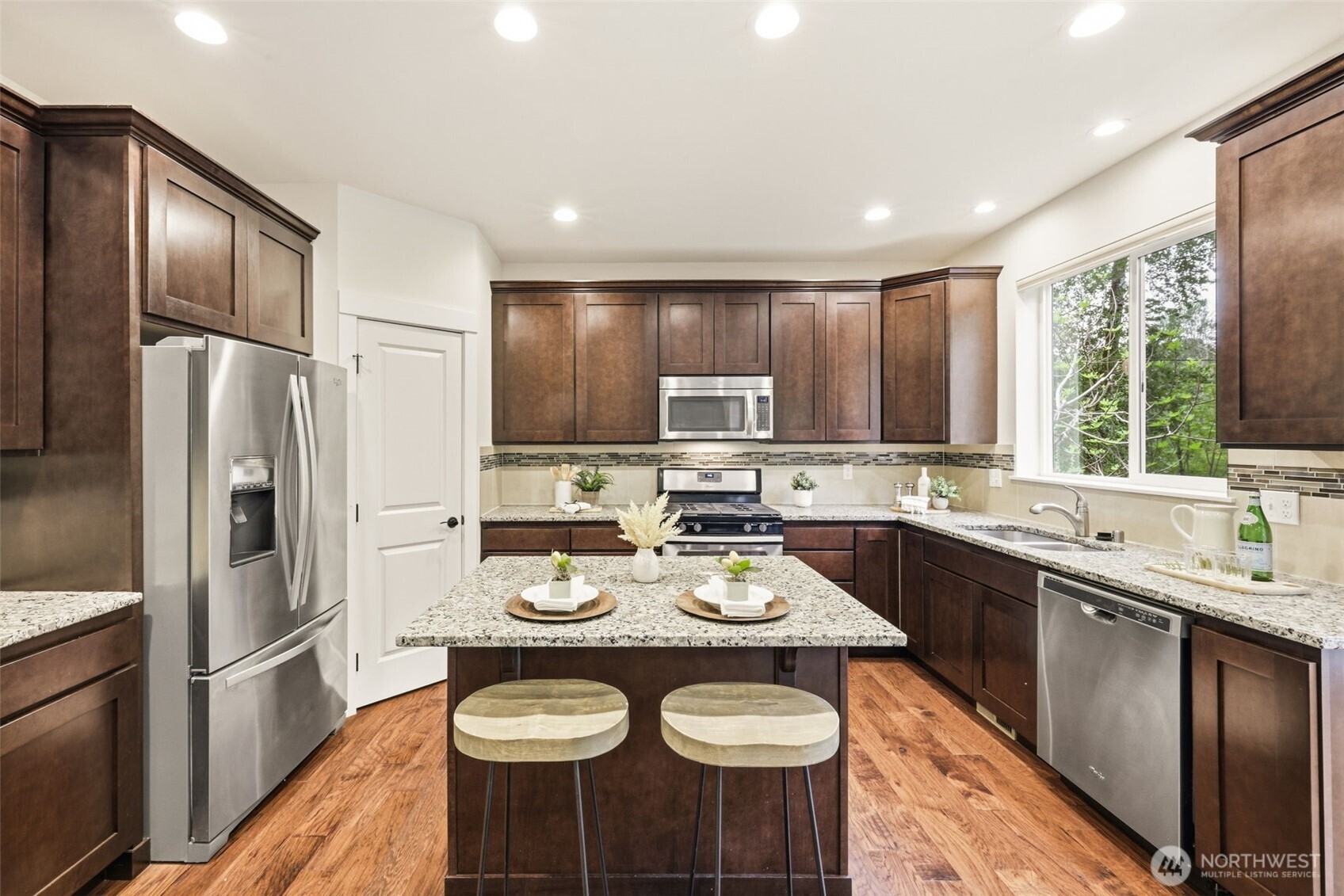 18928 10th Drive SE
