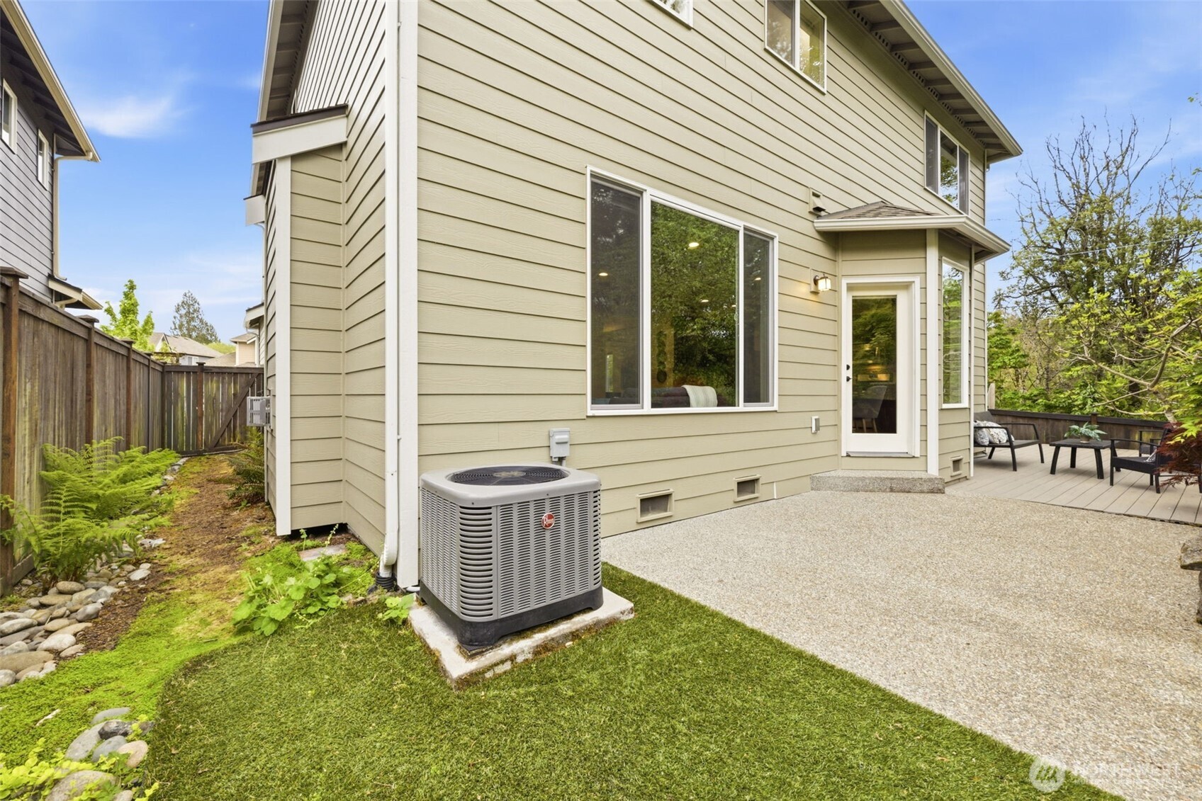 18928 10th Drive SE
