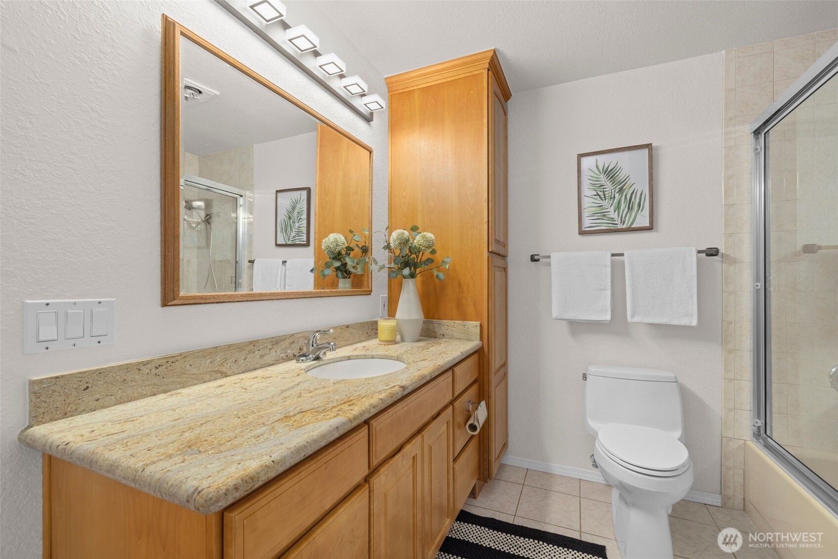 4202 Factoria Blvd SE Unit: D2