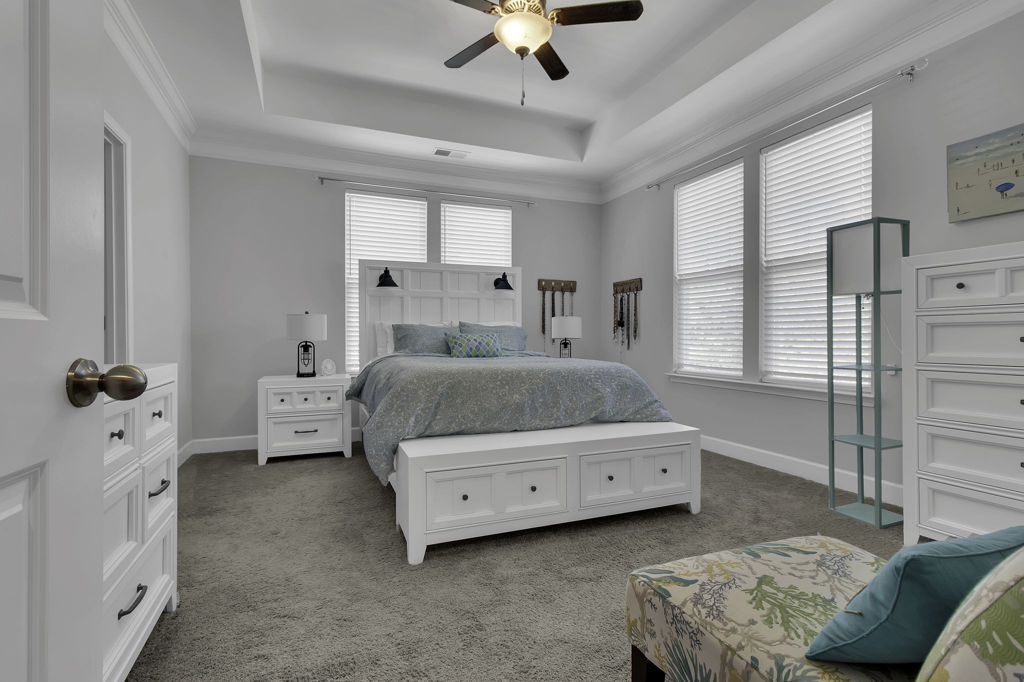 301 Kara Ln