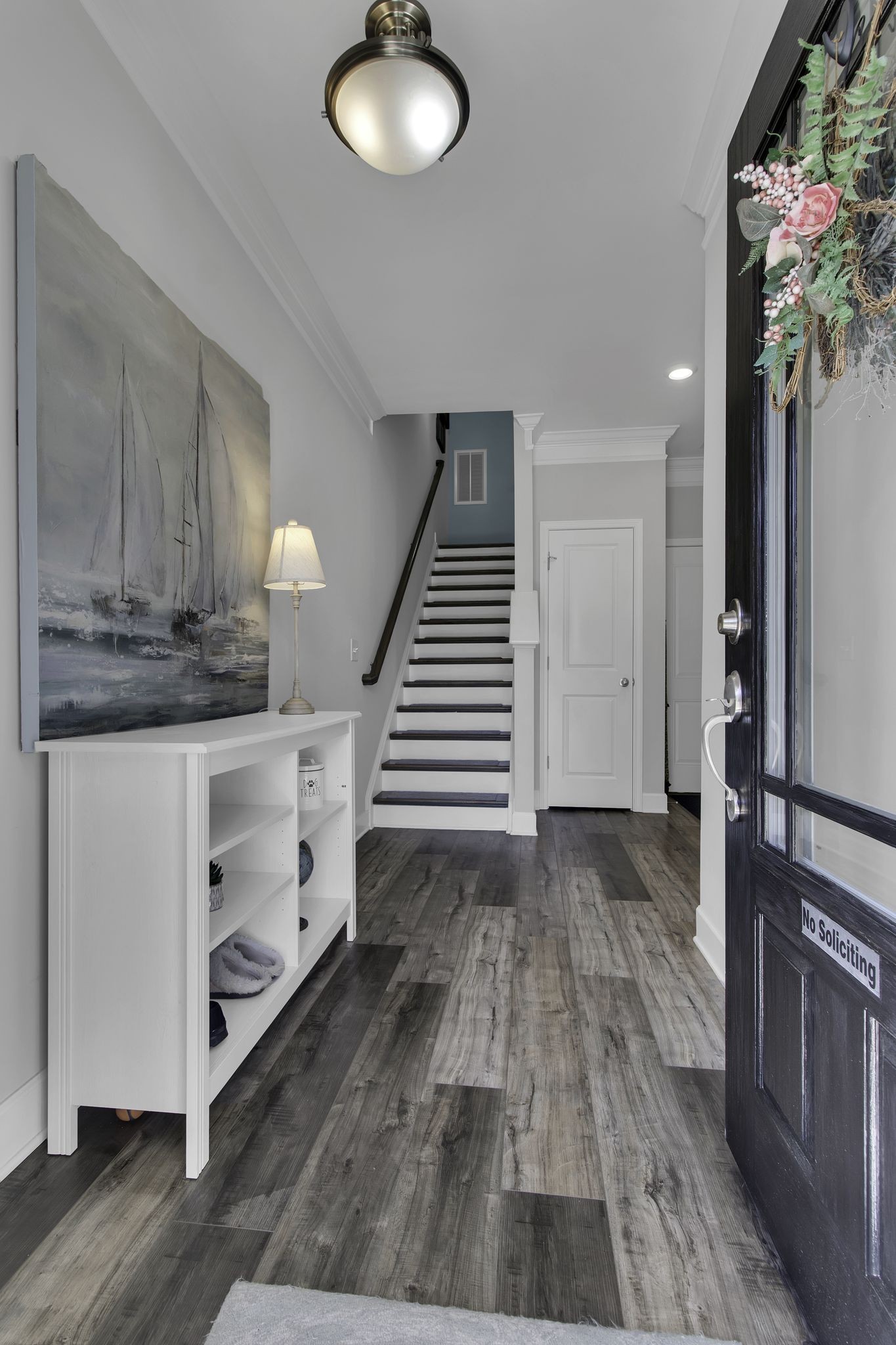 301 Kara Ln