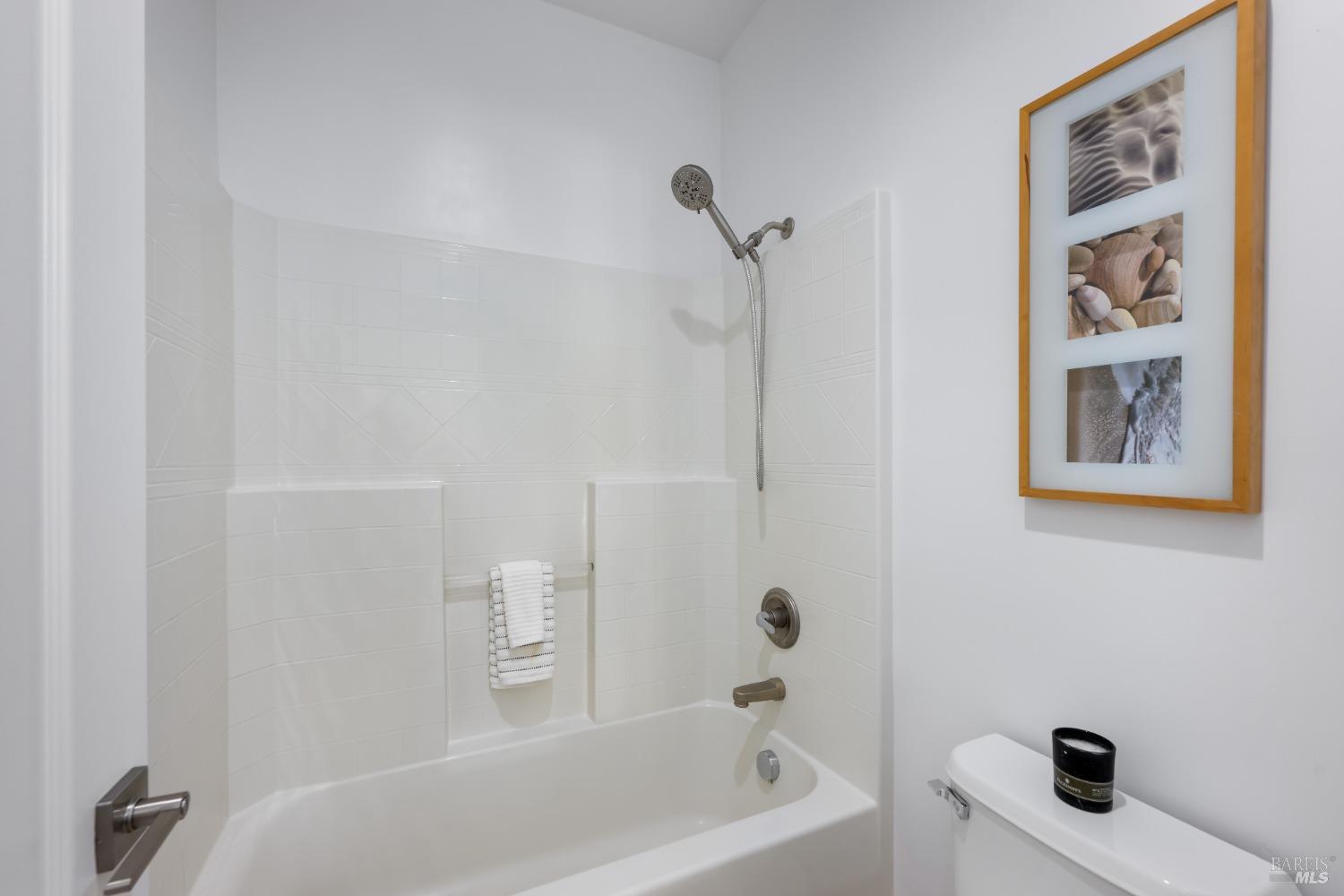 544 Wetlands Edge Rd