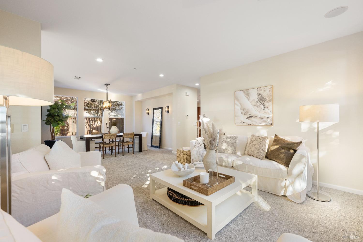 544 Wetlands Edge Rd