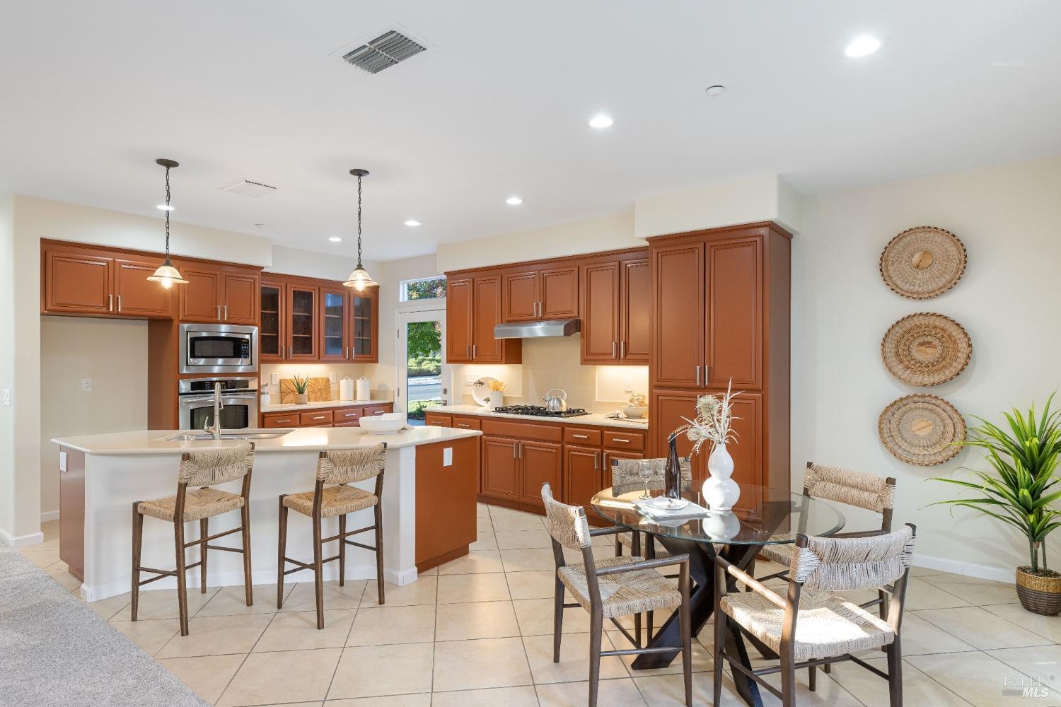 544 Wetlands Edge Rd