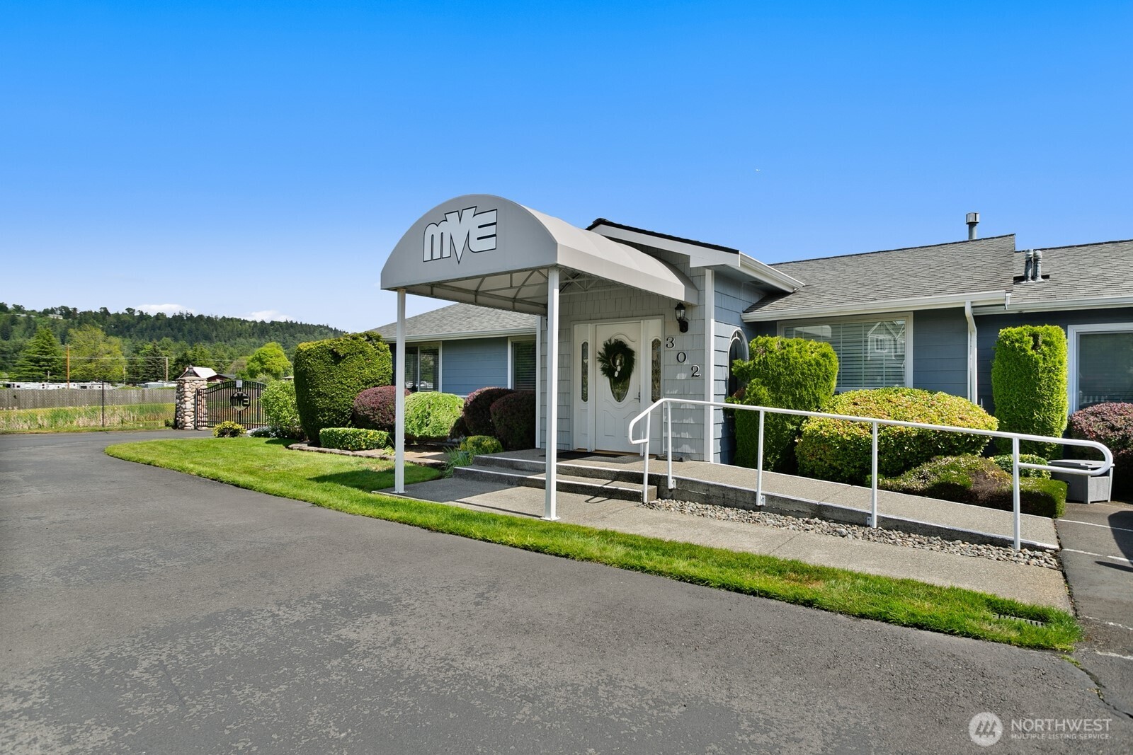 121 Hickory Avenue SW Unit: 26