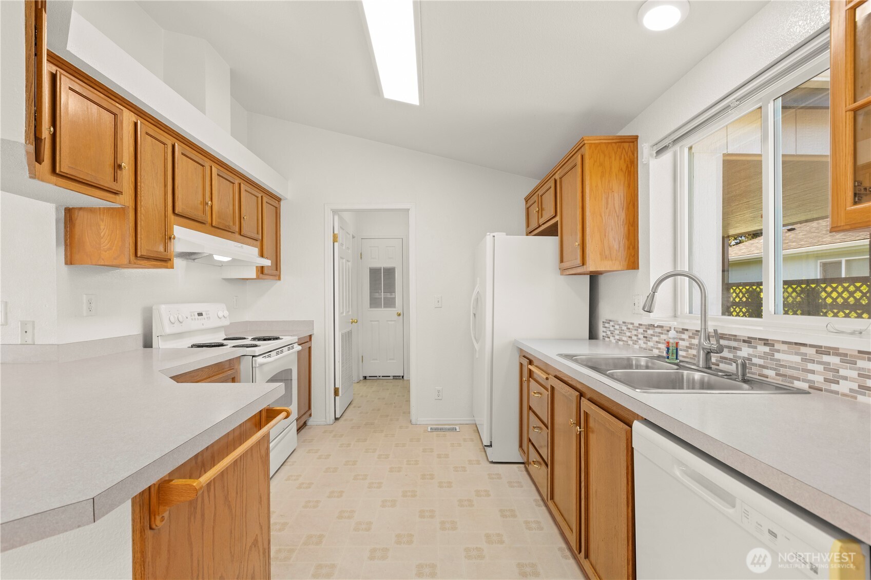 1918 Harrison Avenue Unit: 26