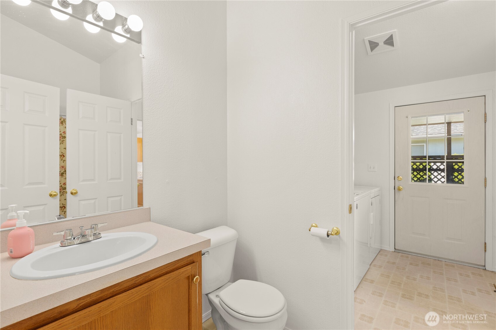 1918 Harrison Avenue Unit: 26