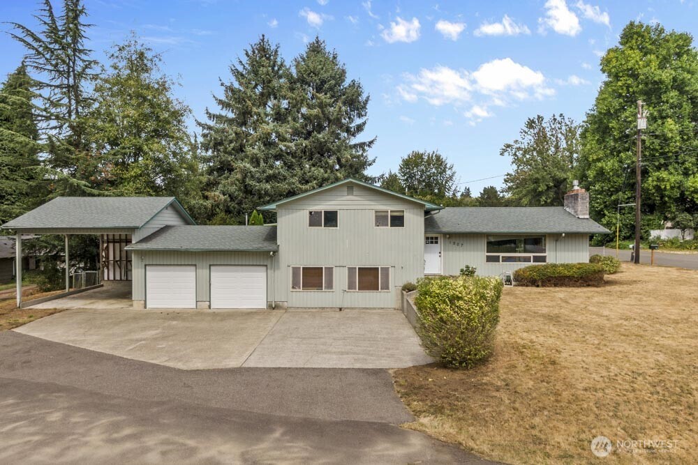 1907 Marion Street NE