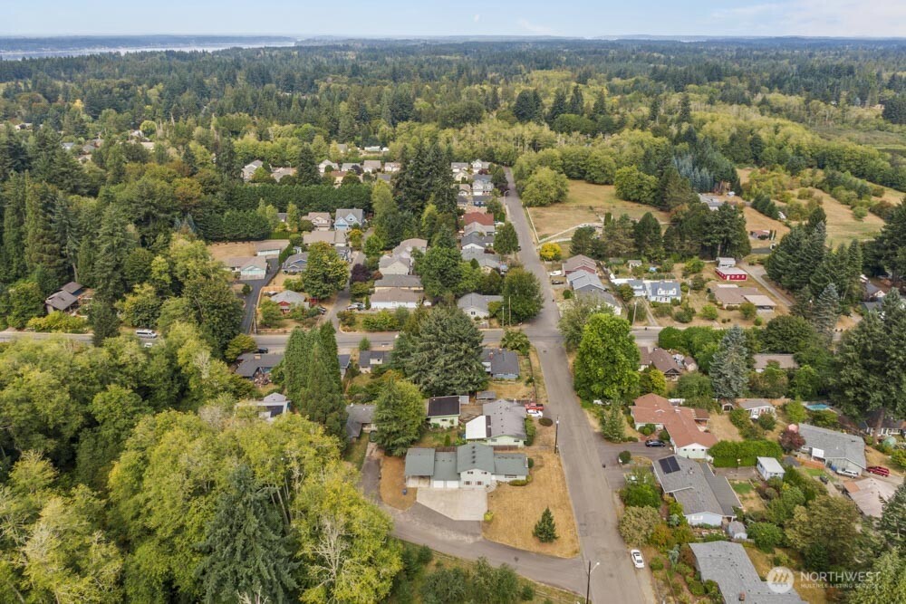 1907 Marion Street NE