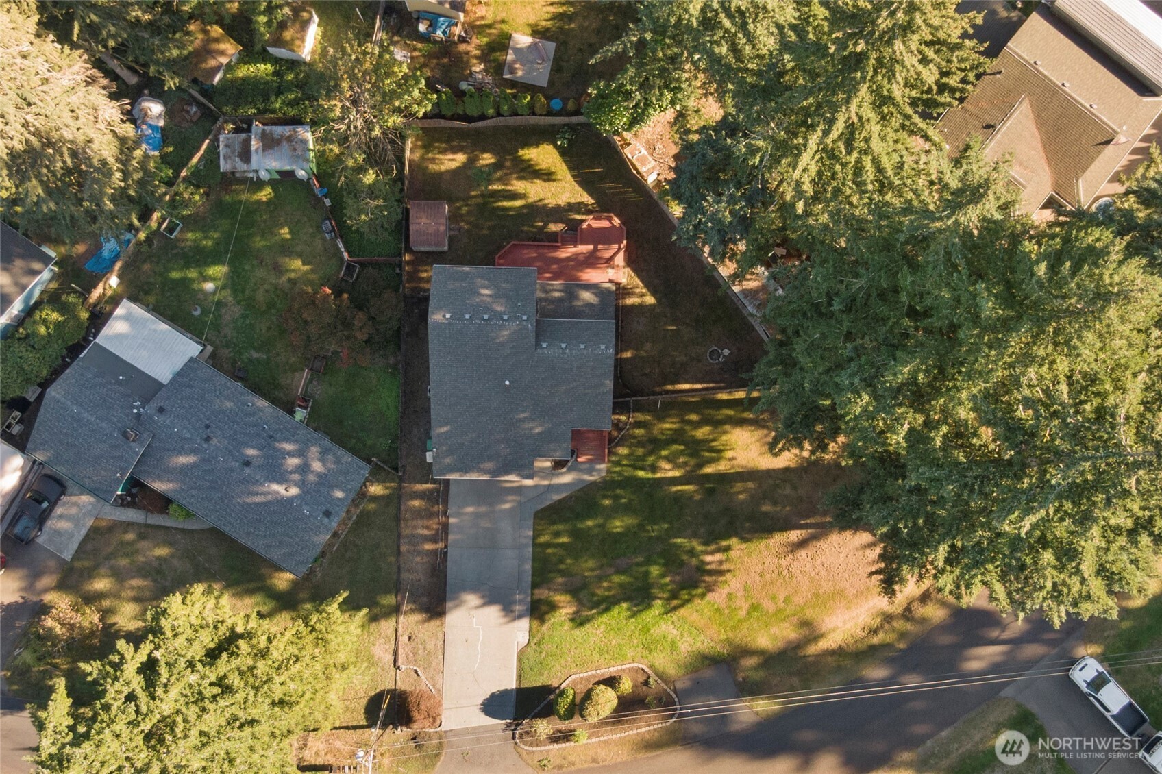 7626 Greenridge Loop SW