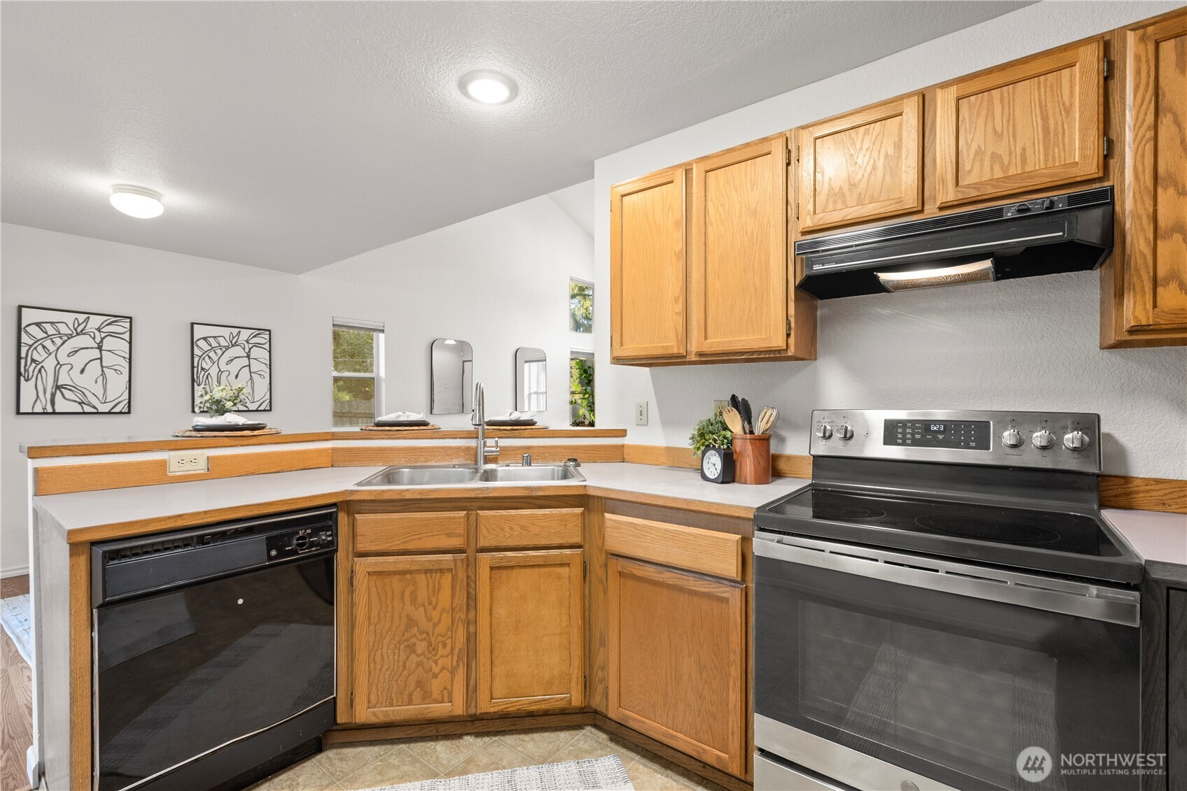 7626 Greenridge Loop SW